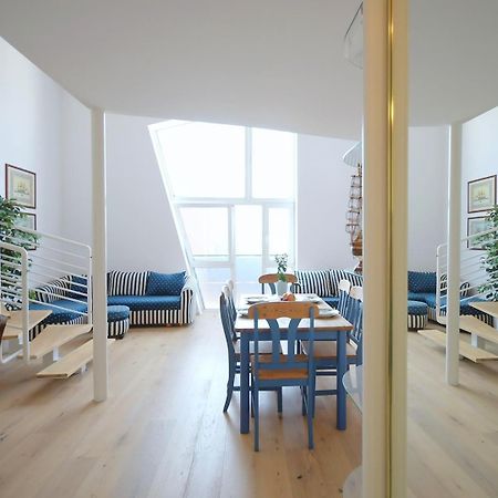Apartament W Porcie Przy Latarni Morskiej Kołobrzeg Buitenkant foto